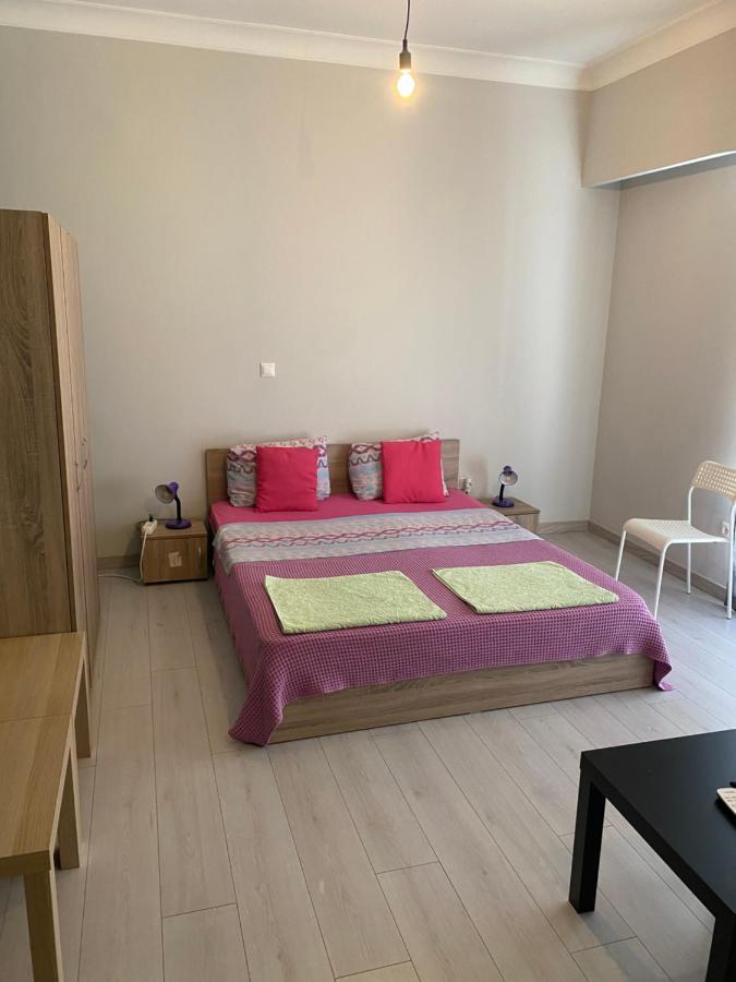 Aris Apartment Атина Екстериор снимка